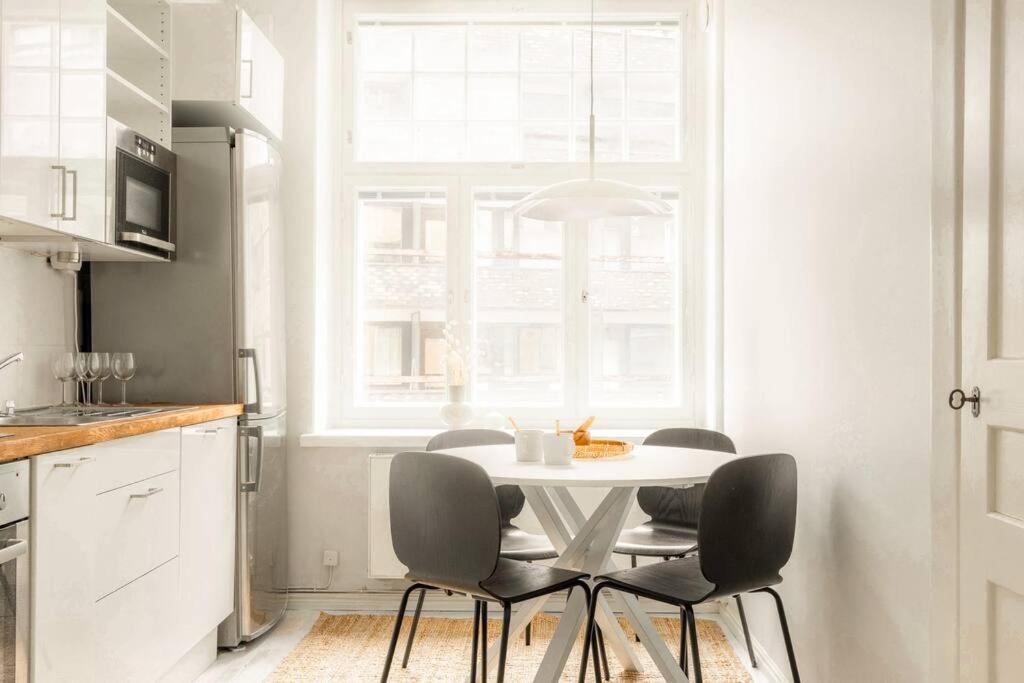 Downtown Light-Filled Retreat Apartment Helsinki Luaran gambar